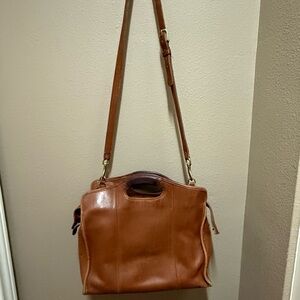 Vintage Coach Elegant Brown Leather Shoulder Bag